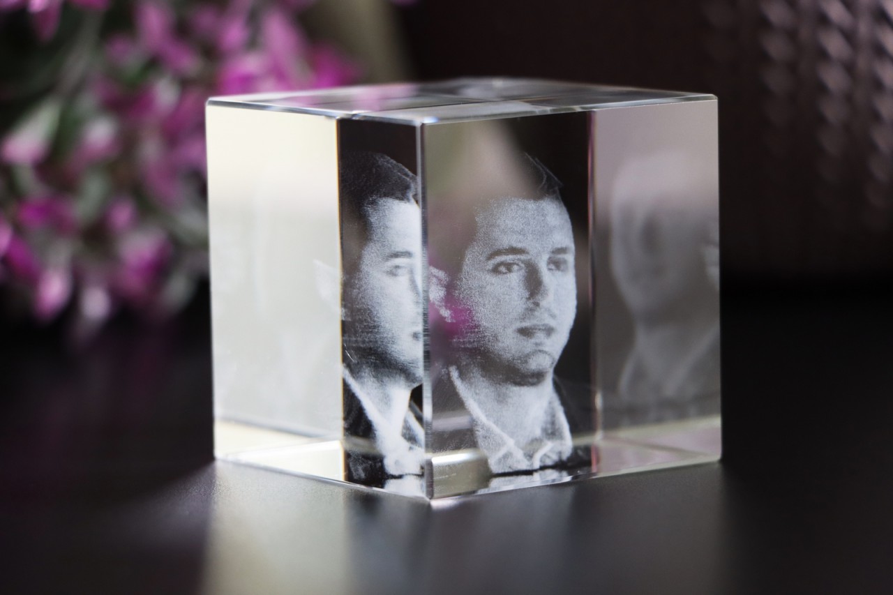 Gravura 3D in cristal cub